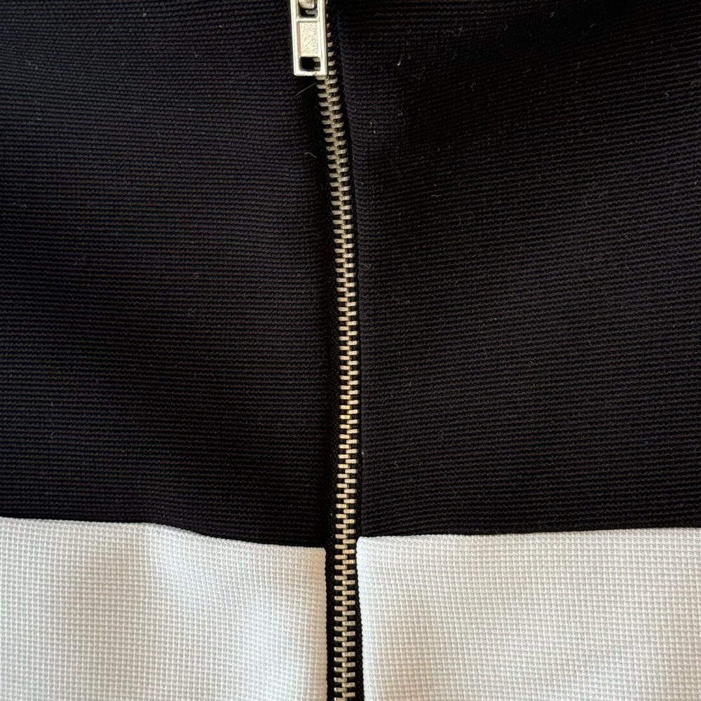 SKIRT - Picture 4 of 4